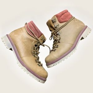 Women’s Coolway Hiking Mountain Boots size 38